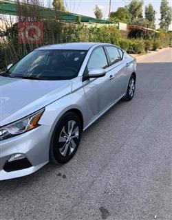 نيسان ألتيما